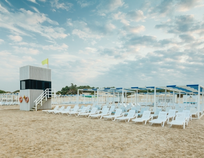 Оборудованный пляж - Курортный комплекс Pontos Family Resort Zarya / Понтос Фэмили Резорт Заря