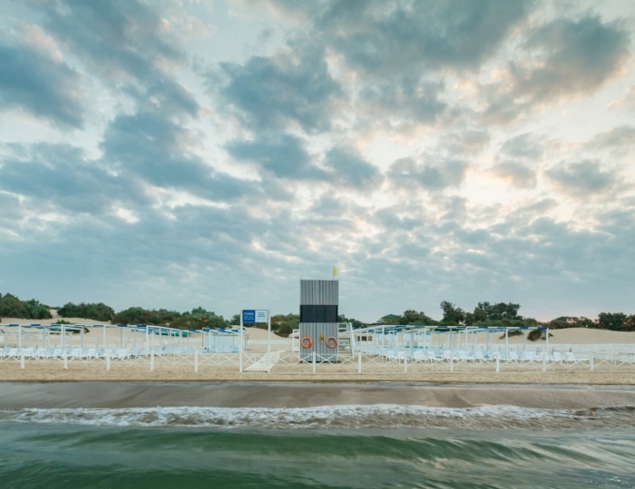 Оборудованный пляж - Курортный комплекс Pontos Family Resort Zarya / Понтос Фэмили Резорт Заря