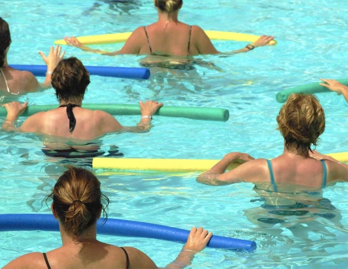 Зарядка и аквааэробика - Курортный комплекс Pontos Family Resort Zarya / Понтос Фэмили Резорт Заря